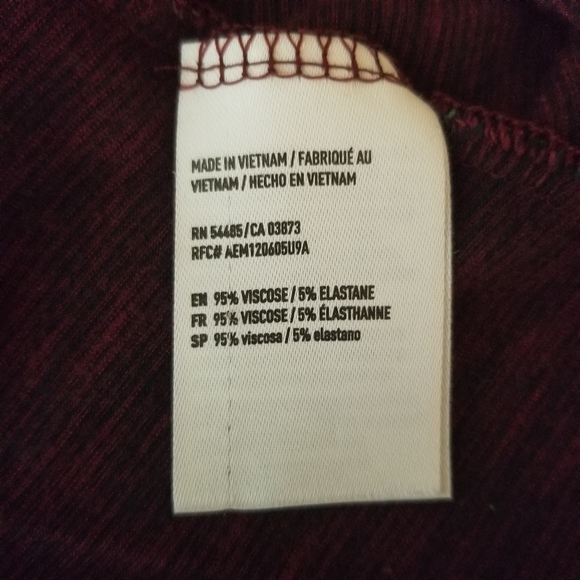 AEO soft & sexy high neck keyhole tunic top L - Picture 6 of 7